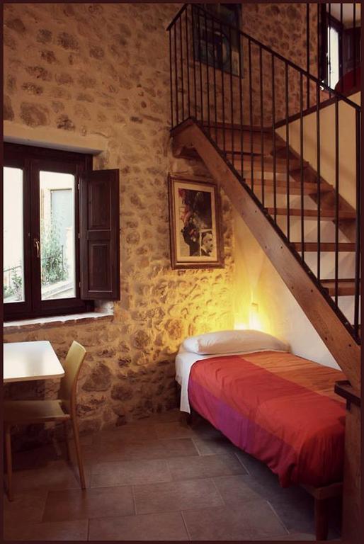 Le Pagliare Del Gran Sasso Bed & Breakfast Assergi Room photo